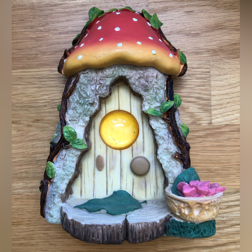 Fairycore cottagecore mushroom Hallmark fairy house figure